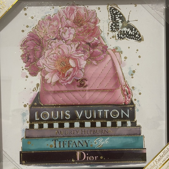 Designer inspired wall decor - with a beautiful center piece π - Picture 4 of 9